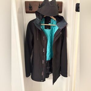 Volcom Black/ dark charcoal Women's ski Jacket with Teal Lining